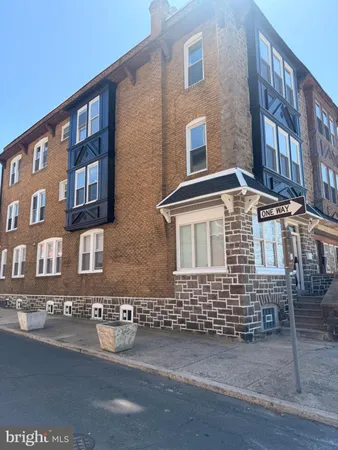 $1,750 | 1621 North 33rd Street, Unit 2, Philadelphia, PA 19121