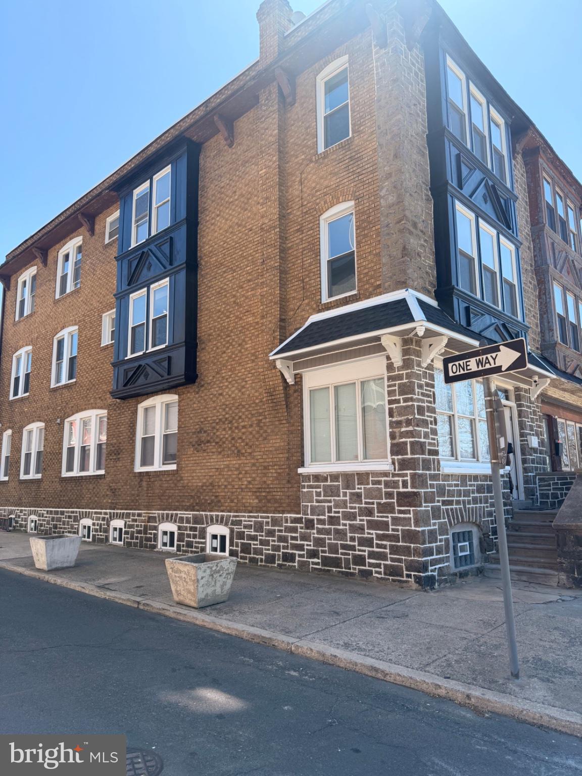 1621 North 33rd Street, Unit 2 Philadelphia, PA 19121 - Photo 6 of 6 Charming brick apartment building.