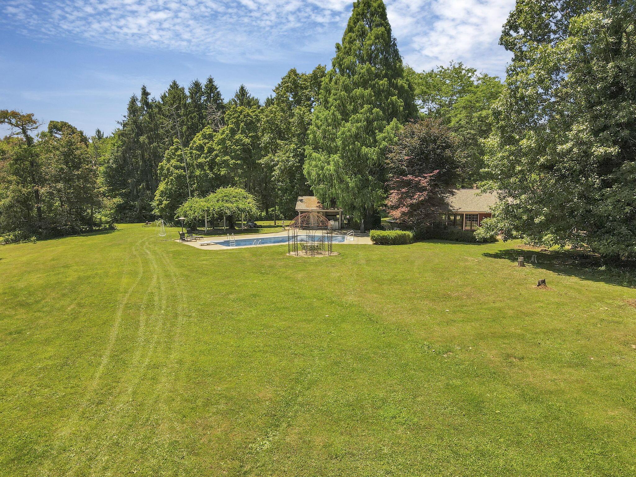 7255 Ridge Road Zanesville, OH 43701 - Photo 83 of 91 106-web-or-mls-dji_fly_20240701_124412_5