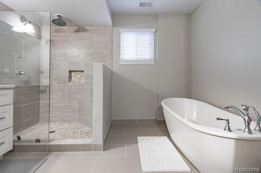 2604 Manchester Road Birmingham, MI 48009 - Photo 32 of 50
