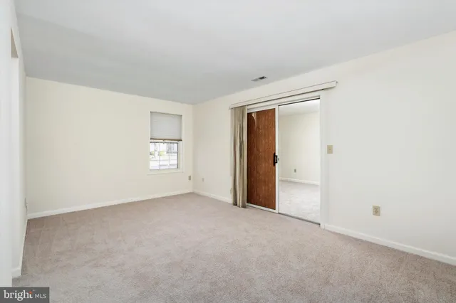 $385,000 | 2 Fernwood Court, Columbus, NJ 08022