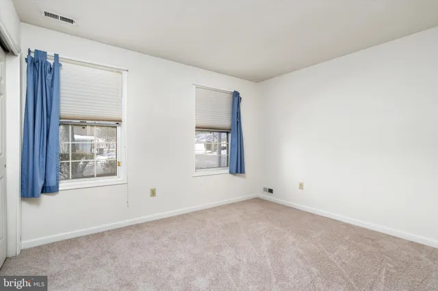 $385,000 | 2 Fernwood Court, Columbus, NJ 08022