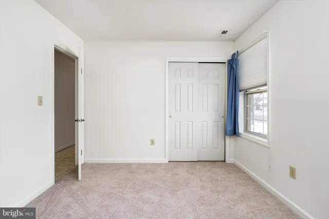 $385,000 | 2 Fernwood Court, Columbus, NJ 08022