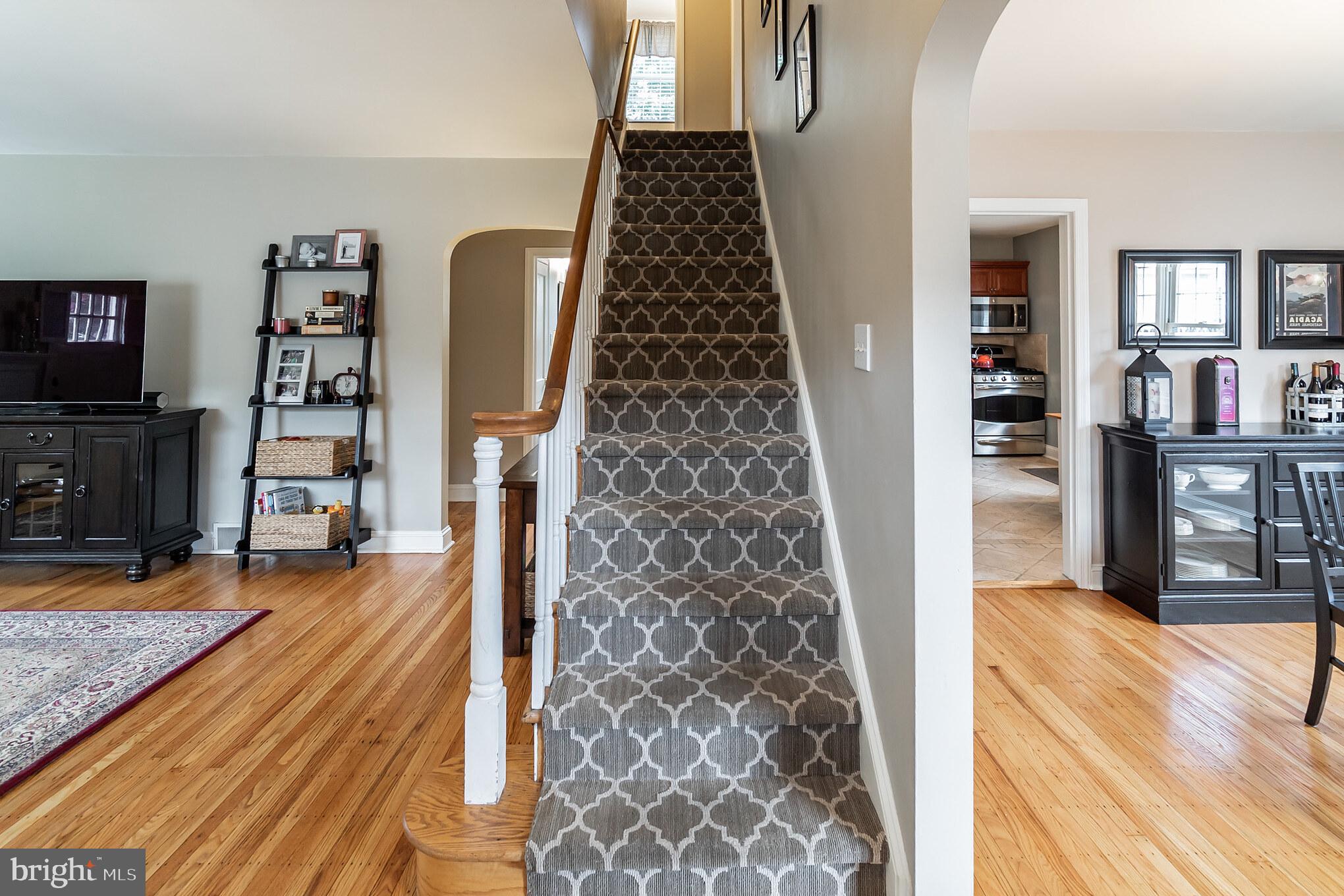 1435 Kingsley Road Havertown, PA 19083 - Photo 4 of 31 Gallery Image 4