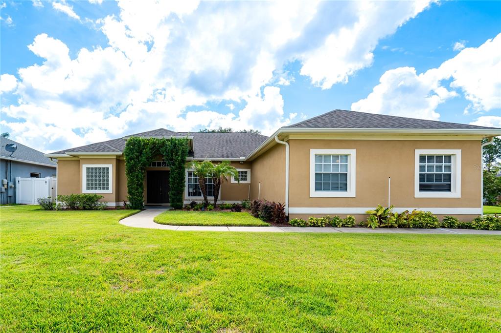 1643 Shonnora Drive Gotha, FL 34734 - Photo 3 of 52
