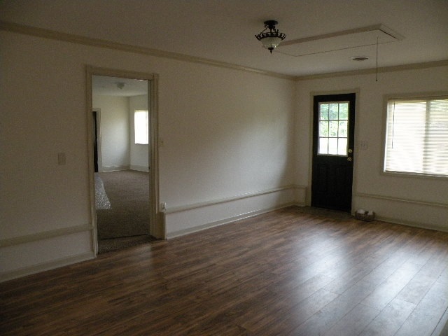 1601 Cook Owosso, MI 48867 - Photo 17 of 23 31245680-17.JPG