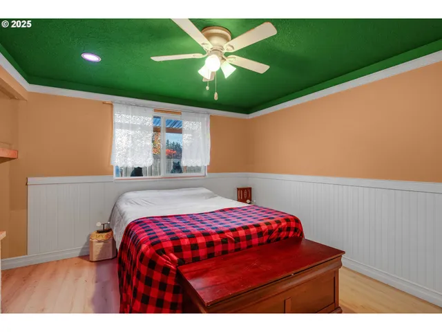 $460,000 | 2215 Oak Drive, Newberg, OR 97132