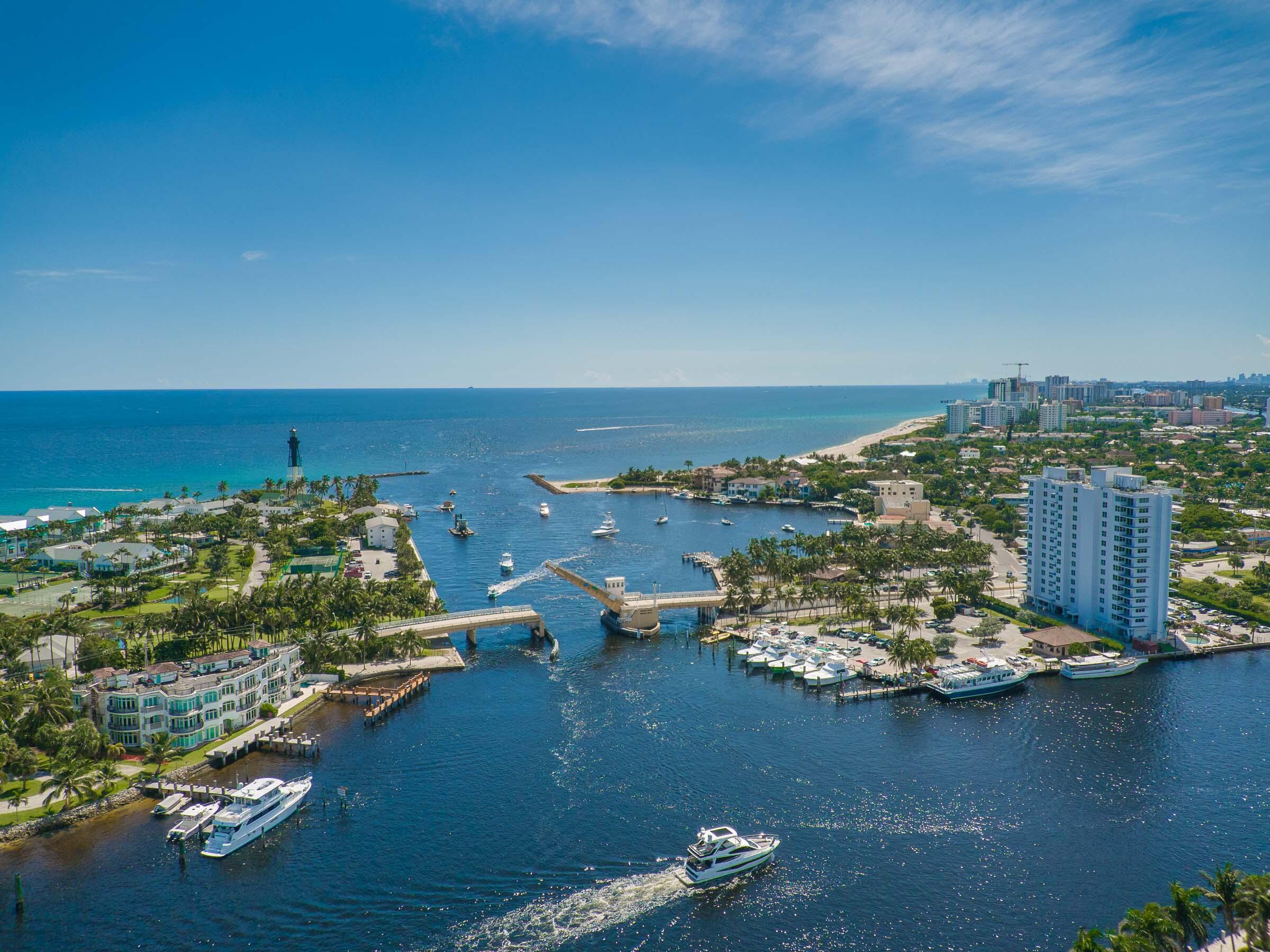 2755 Northeast 28th Street, Unit F1 Lighthouse Point, FL 33064 - Photo 21 of 21 Photo-44