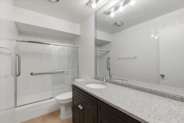 $224,975 | 100 South Vail Avenue, Unit 203, Arlington Heights, IL 60005