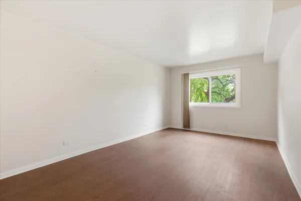 $224,975 | 100 South Vail Avenue, Unit 203, Arlington Heights, IL 60005