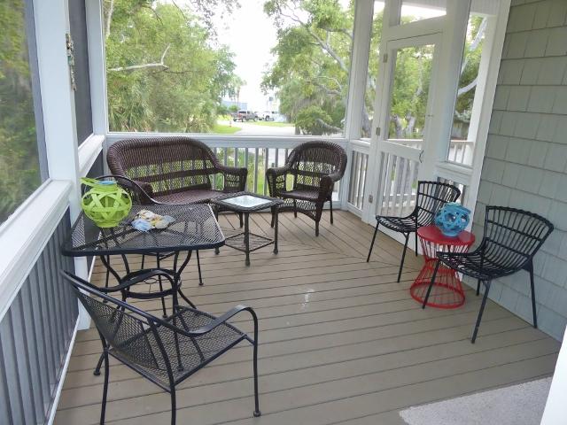 37 Battery Park Road Edisto Island, SC 29438 - Photo 4 of 62 5