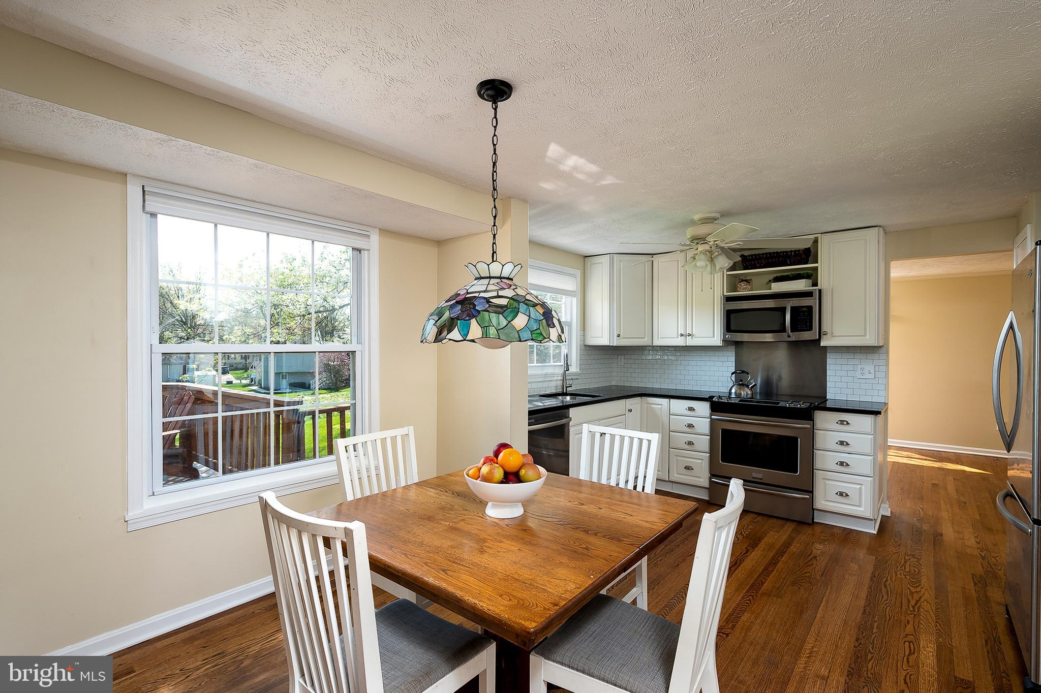6406 Lookinglass Lane Columbia, MD 21045 - Photo 11 of 41 Delightfully spacious updated kitchen