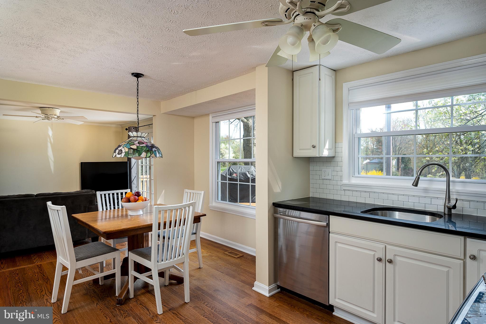 6406 Lookinglass Lane Columbia, MD 21045 - Photo 12 of 41 Open to the family room