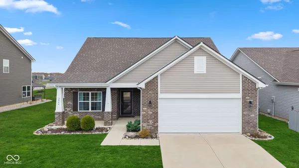 $349,900 | 2064 Maplewood Lane, Pendleton, IN 46064