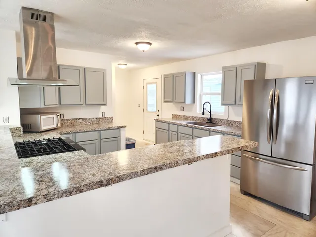 $259,900 | 2580 Mundy Avenue, White Cloud, MI 49349