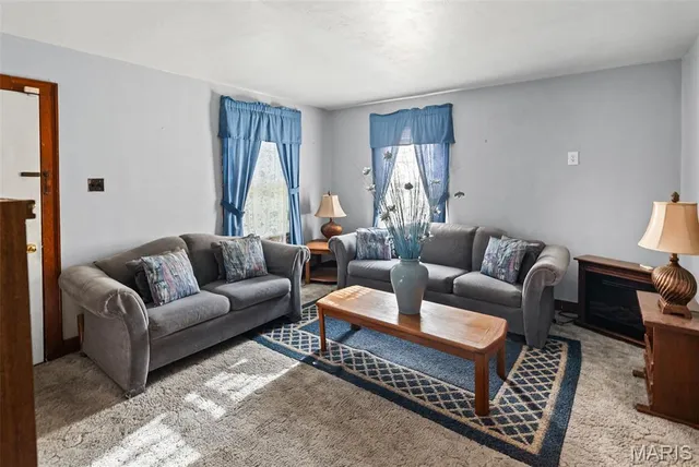 $50,000 | 839 North 82nd Street, East St. Louis, IL 62203