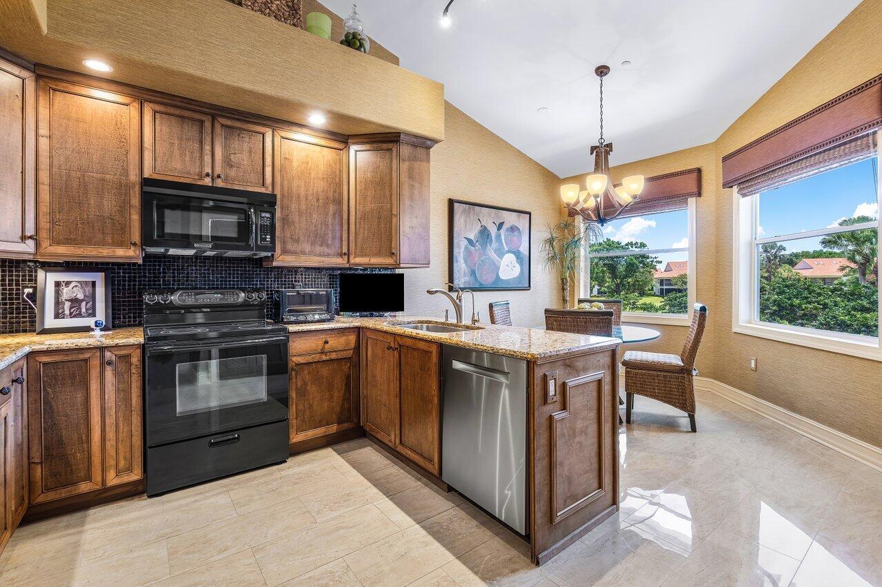 2401 Northwest 59th Street, Unit 102 Boca Raton, FL 33496 - Photo 7 of 60 009-2401Northwest59thStreet-102-BocaRato