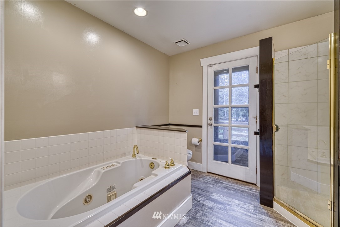 675 Southwest Logan Road Port Orchard, WA 98367 - Photo 17 of 36 Gallery Image 17