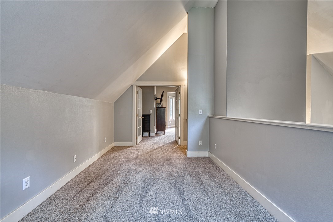 675 Southwest Logan Road Port Orchard, WA 98367 - Photo 19 of 36 Gallery Image 19