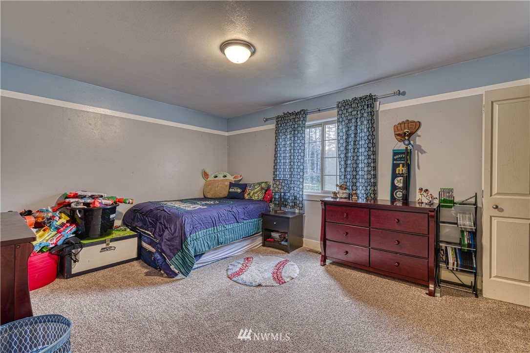 675 Southwest Logan Road Port Orchard, WA 98367 - Photo 25 of 36 Gallery Image 25