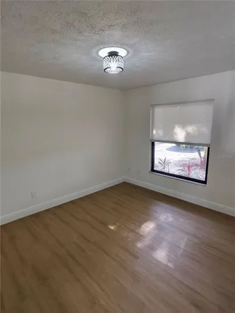 $2,500 | 1104 Sagamore Drive, Seffner, FL 33584