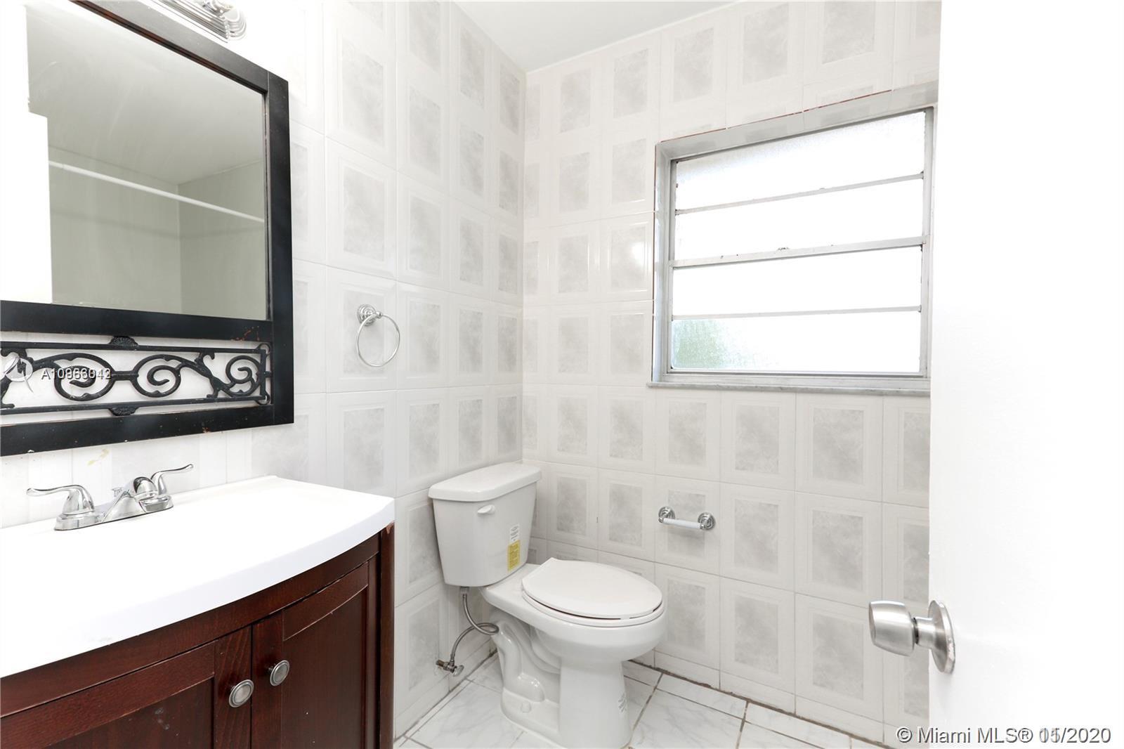 3019 Southwest 68th Terrace Miramar, FL 33023 - Photo 11 of 24