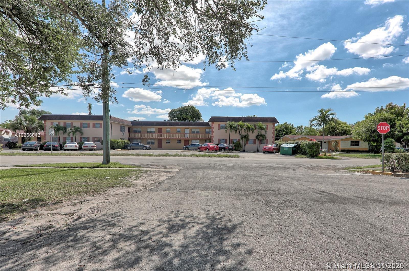 3019 Southwest 68th Terrace Miramar, FL 33023 - Photo 21 of 24