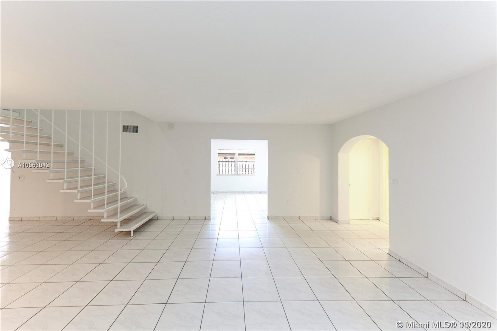 3019 Southwest 68th Terrace Miramar, FL 33023 - Photo 4 of 24