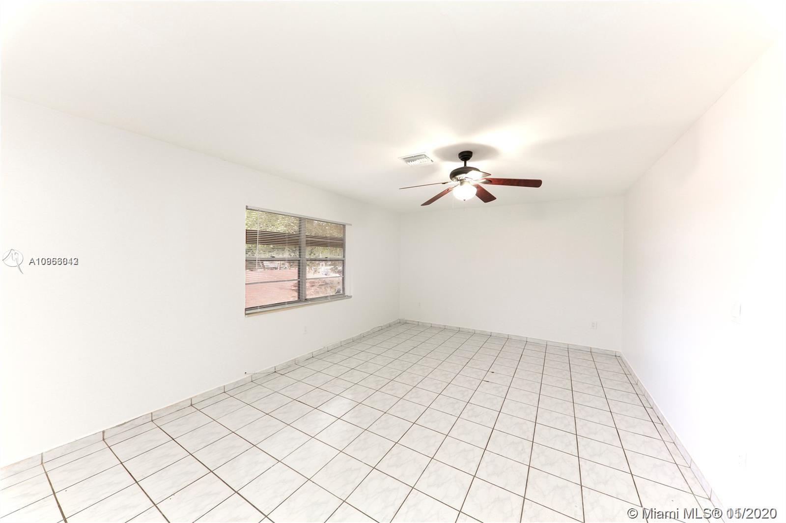 3019 Southwest 68th Terrace Miramar, FL 33023 - Photo 9 of 24