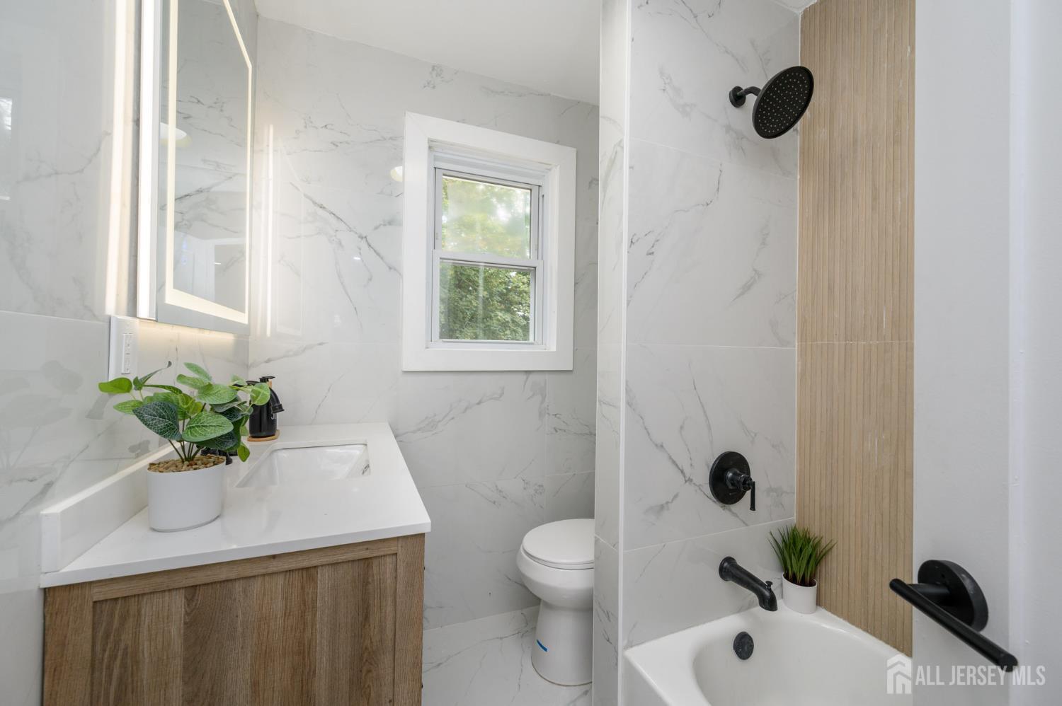 58 Yantecaw Avenue Bloomfield, NJ 07003 - Photo 16 of 38