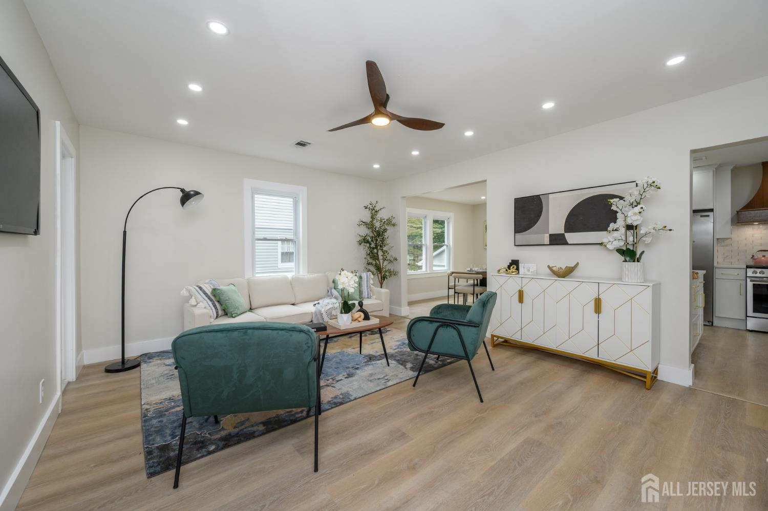 58 Yantecaw Avenue Bloomfield, NJ 07003 - Photo 5 of 38