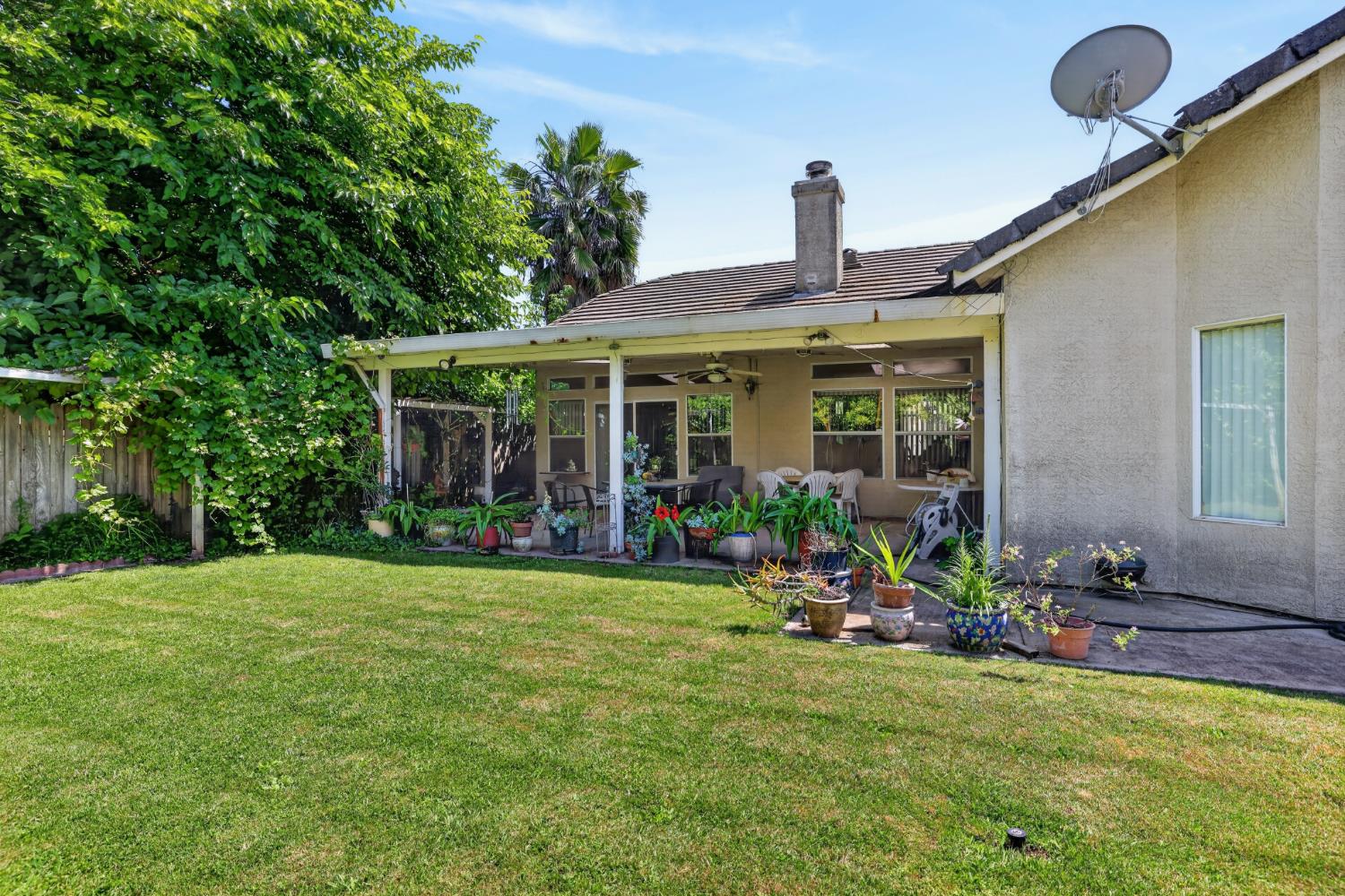 6141 Hall Lane Carmichael, CA 95608 - Photo 26 of 36