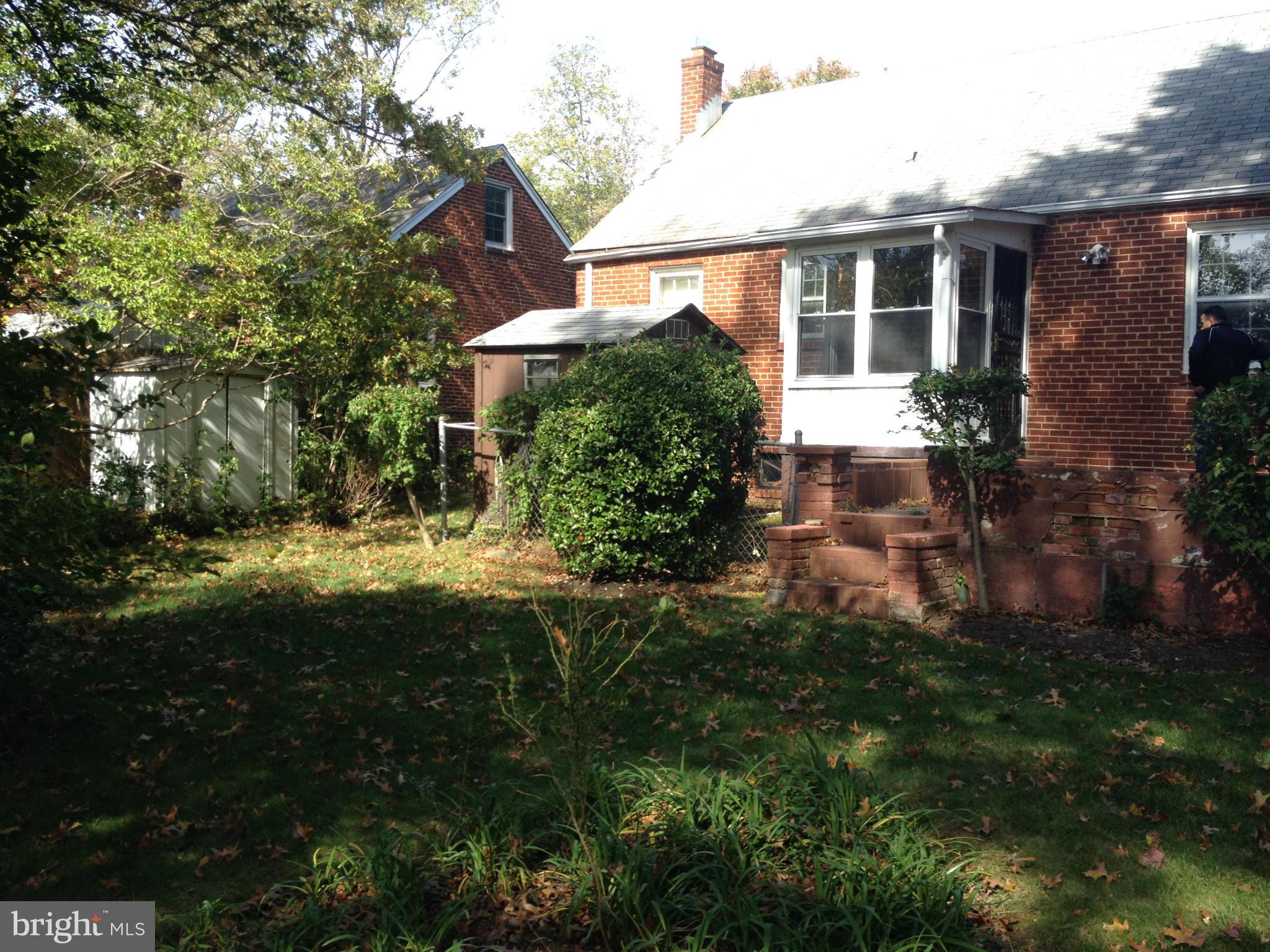 2403 Amherst Road Hyattsville, MD 20783 - Photo 6 of 17 Exterior (Rear)
