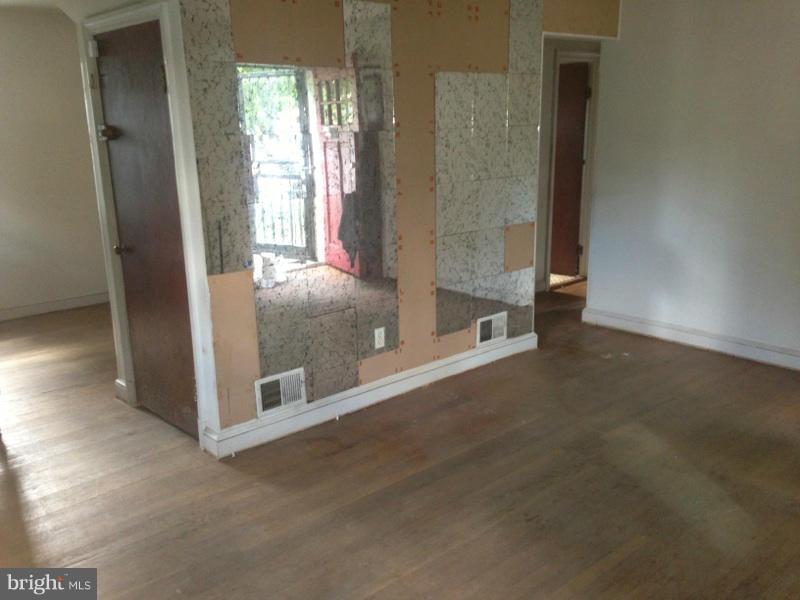2403 Amherst Road Hyattsville, MD 20783 - Photo 10 of 17 Interior (General)