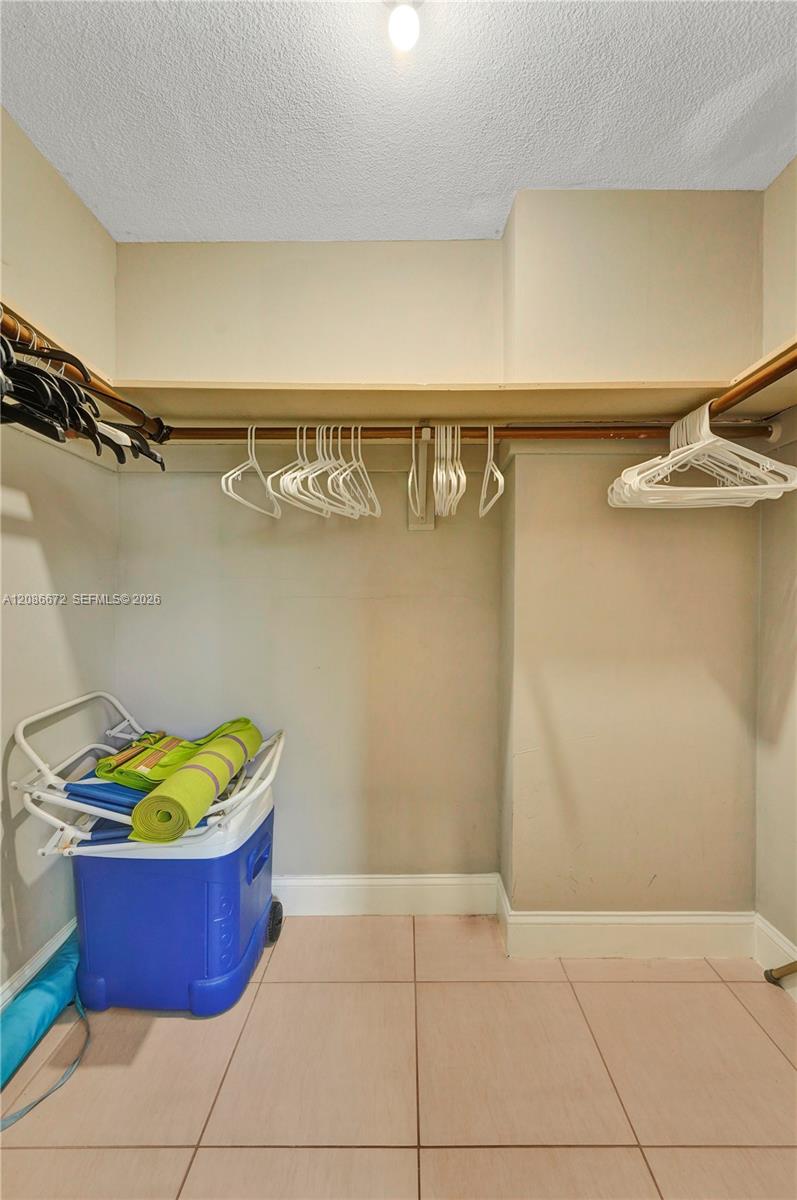 1658 Bay Road, Unit 303 Miami Beach, FL 33139 - Photo 27 of 42 Gallery Image 27