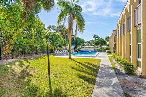 $355,000 | 4150 Highway A1A, Unit 104, Vero Beach, FL 32963