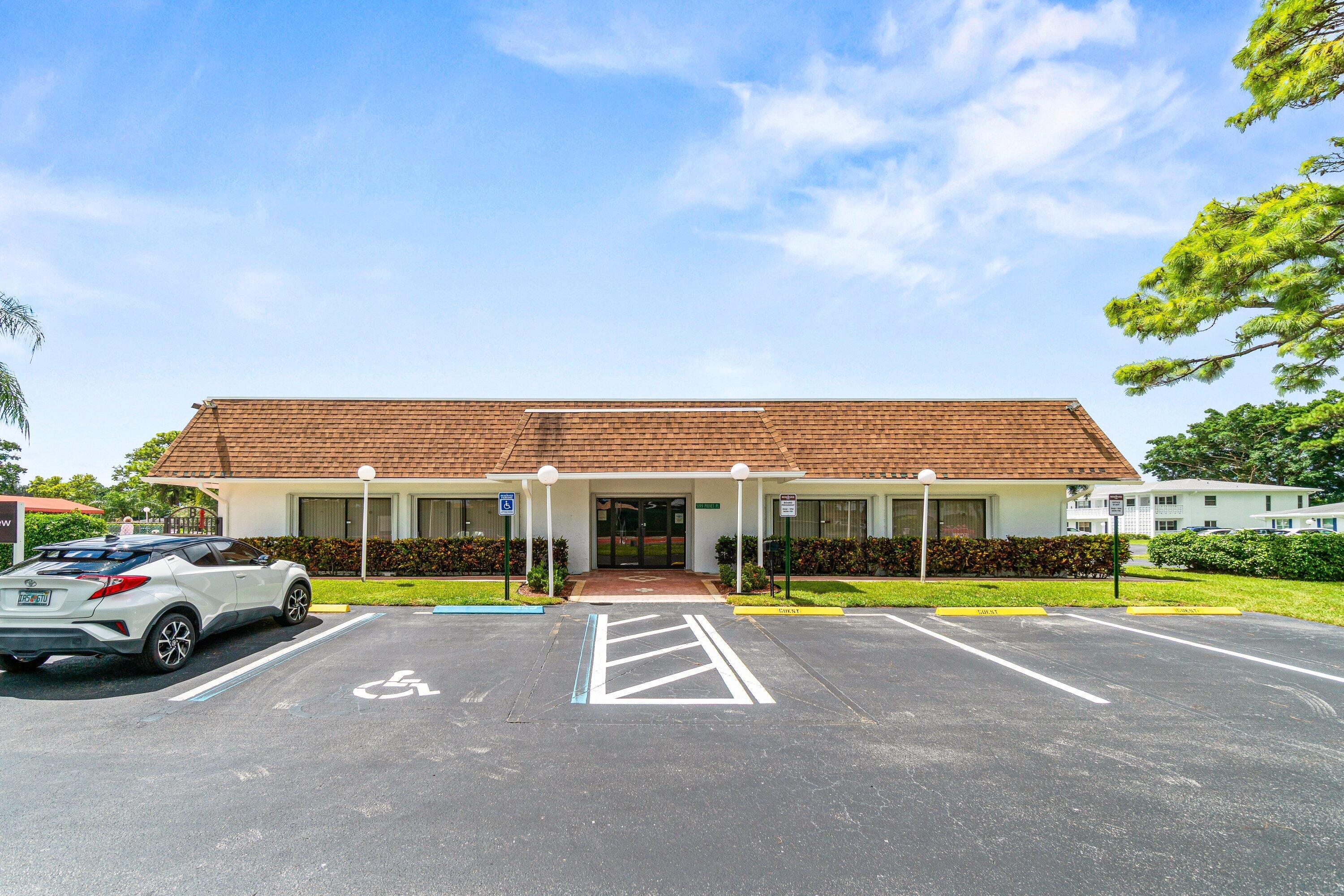 5074 Privet Place, Unit B Delray Beach, FL 33484 - Photo 32 of 43 035-5074PrivetPlace-B-DelrayBeach-FL-334