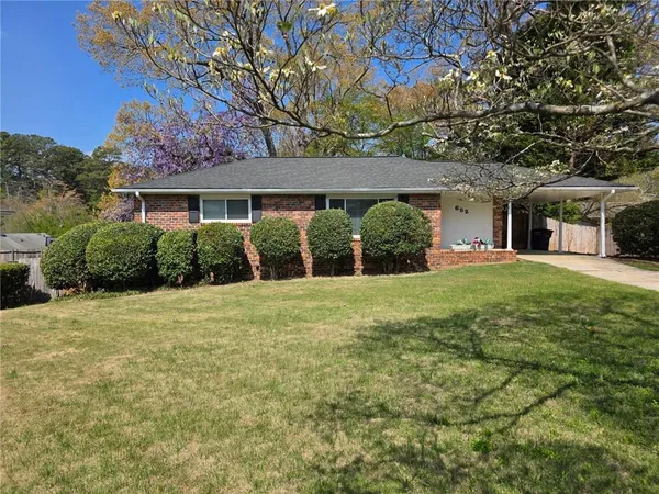 $2,100 | 652 Forest Ridge Drive Southeast, Marietta, GA 30067