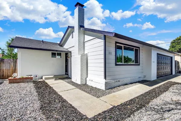 $499,999 | 831 Meadowlark Drive, Fairfield, CA 94533