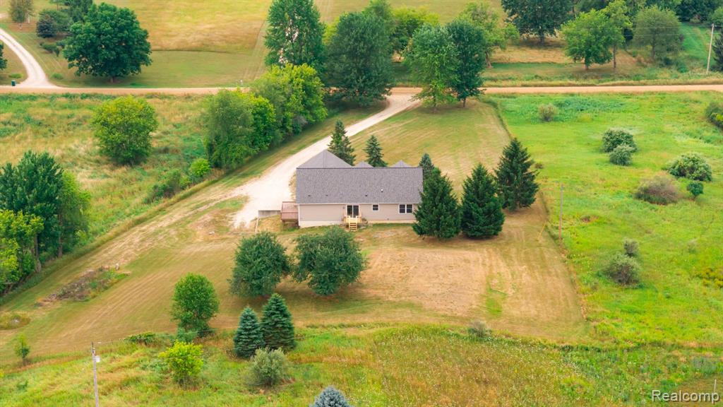 5795 East Centerline Road St. Johns, MI 48879 - Photo 48 of 51 Gallery Image 48