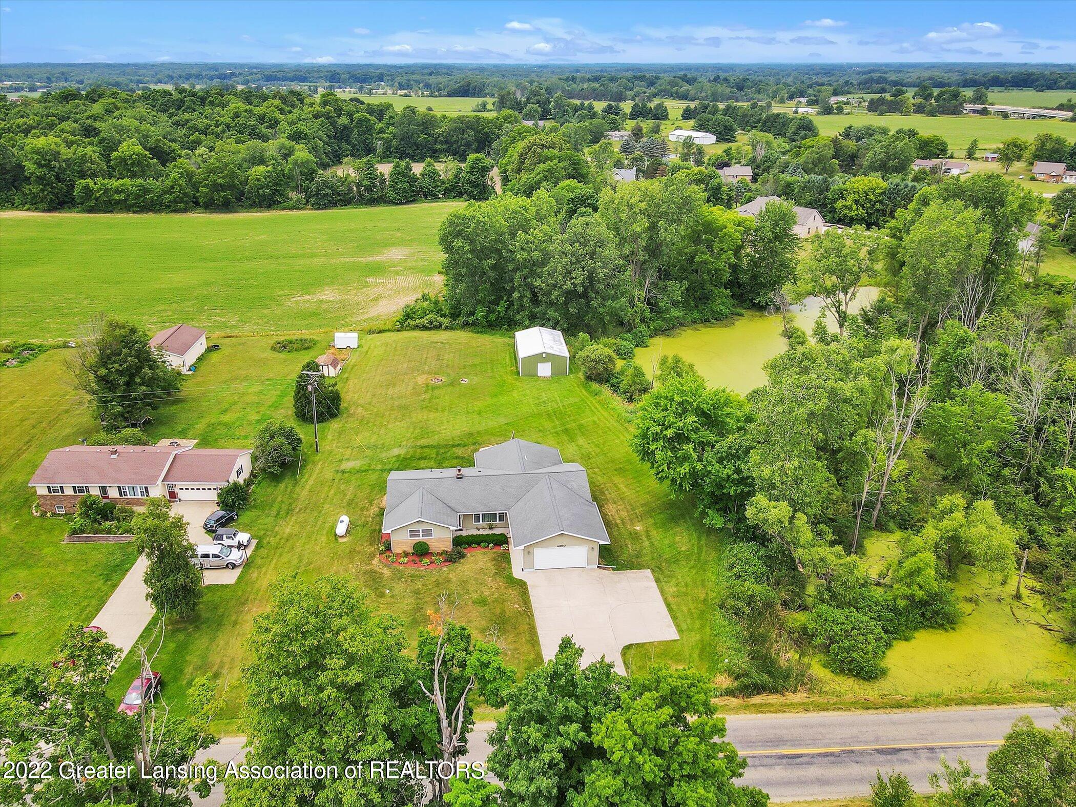 4300 South Cochran Road Charlotte, MI 48813 - Photo 63 of 75 63-4300-S-Cochran-Ave-WindowStill-Real-E