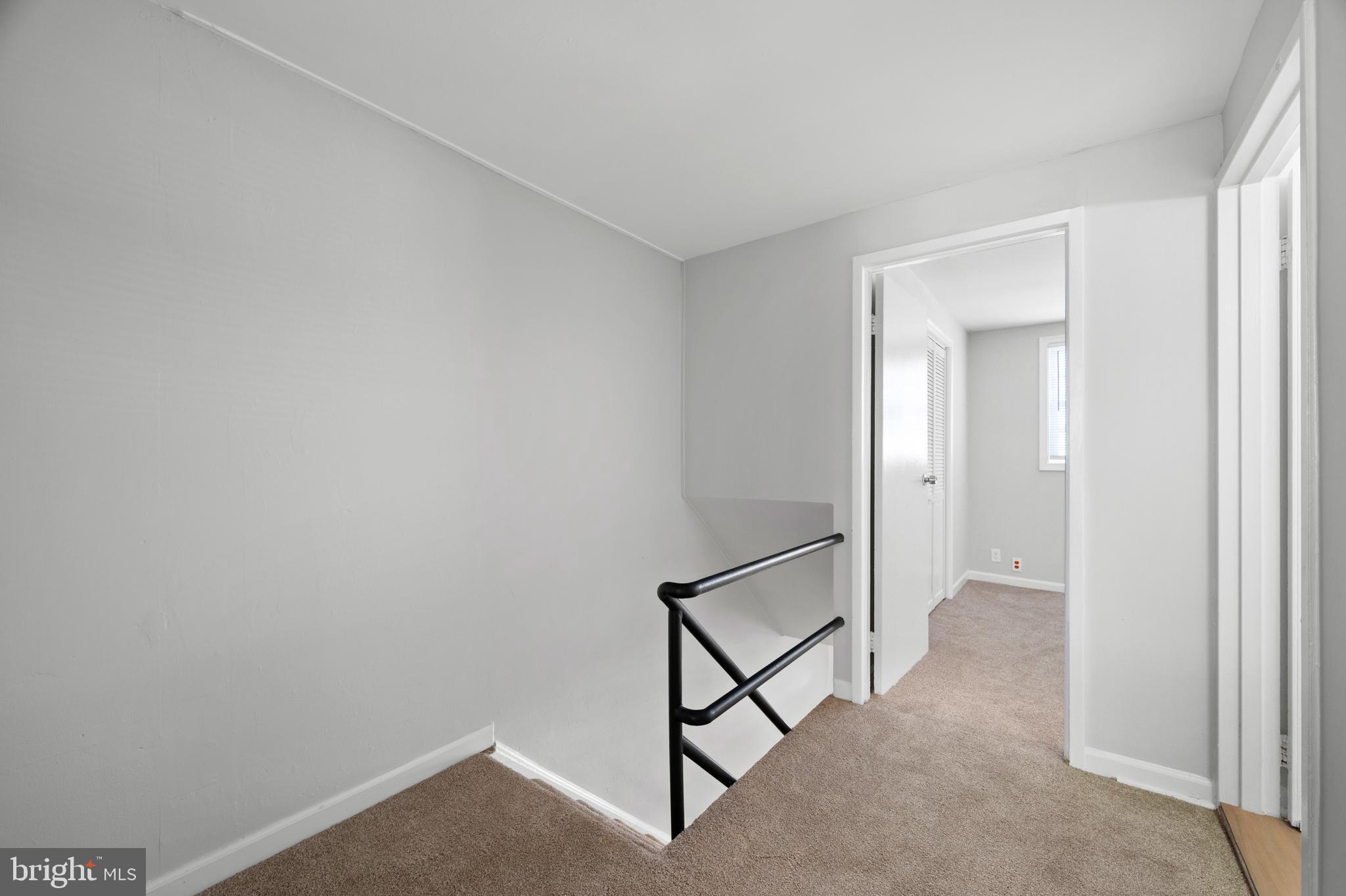 817 5th Baltimore, MD 21227 - Photo 16 of 29 a view of a hallway