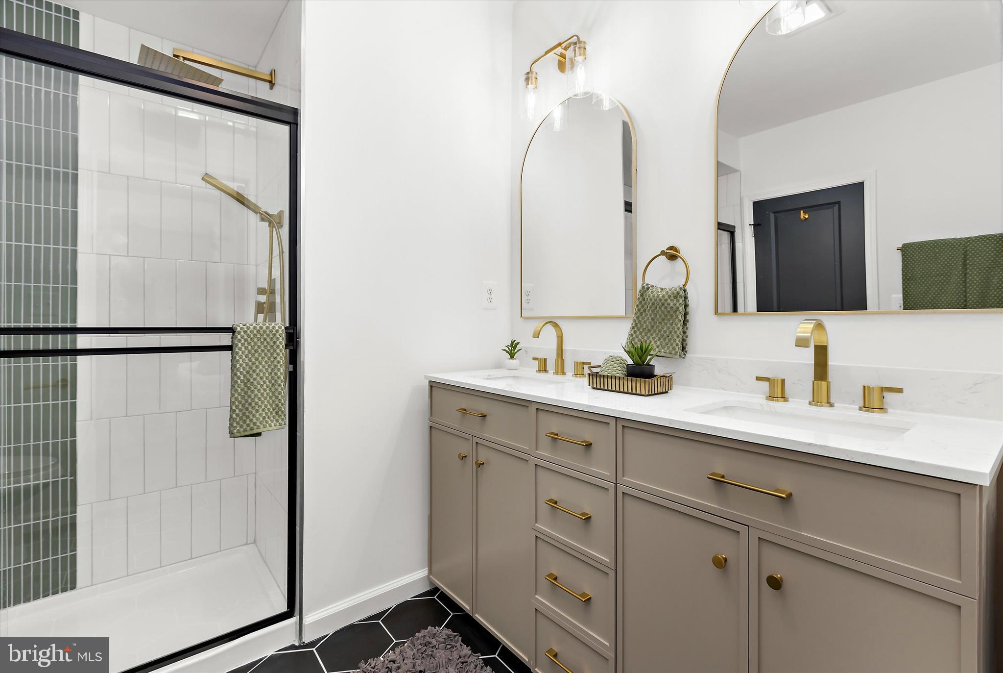 5313 Elsrode Avenue Baltimore, MD 21214 - Photo 26 of 60 Private Master En-Suite
