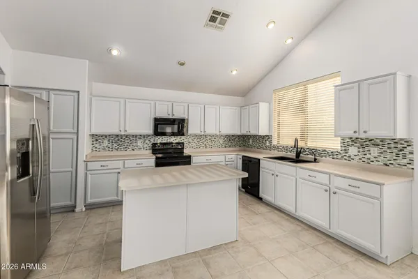 $699,000 | 2326 South Porter Street, Gilbert, AZ 85295