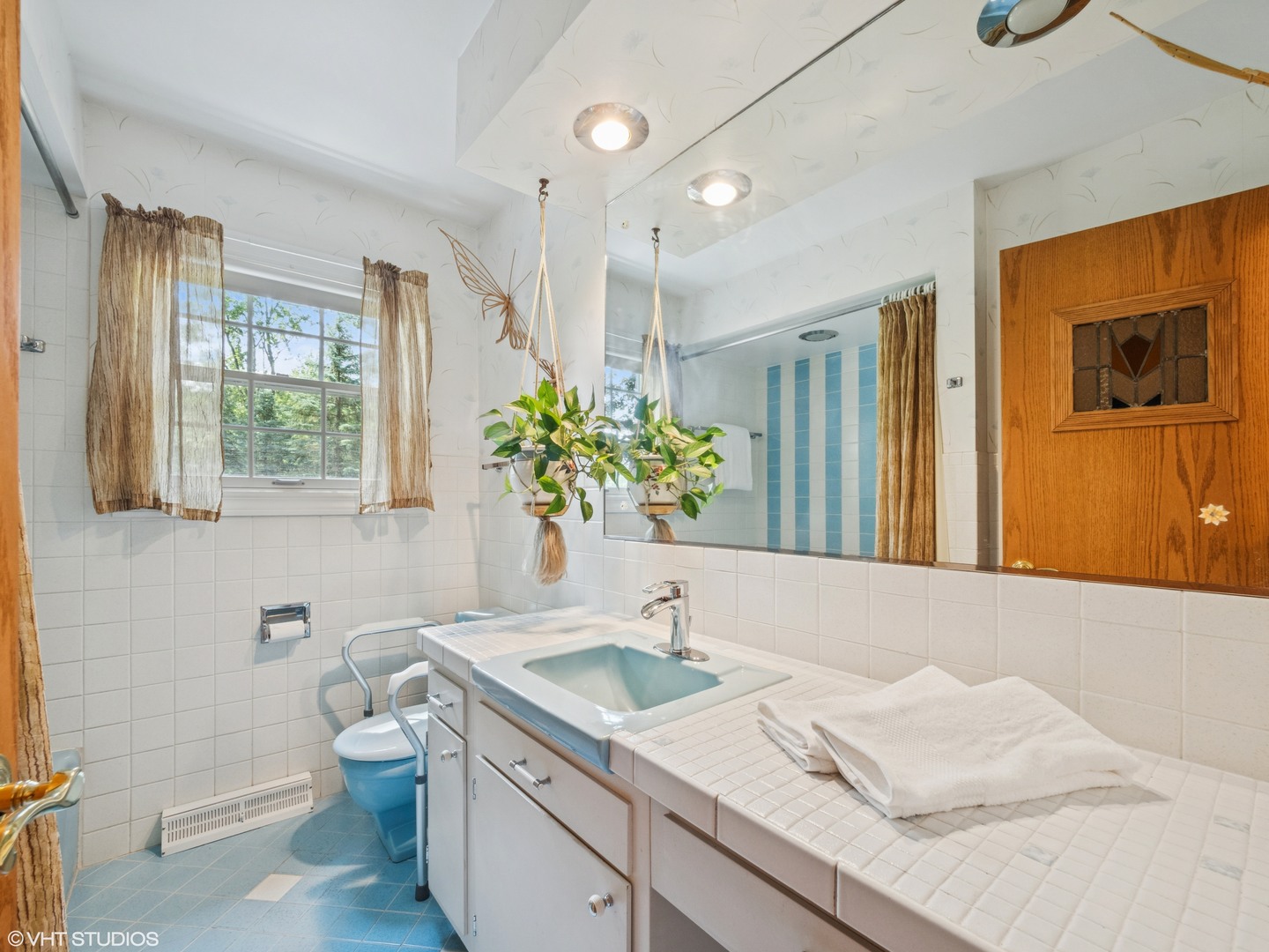 1881 West Tweed Road Inverness, IL 60067 - Photo 15 of 22 a bathroom with a granite countertop sink and a mirror