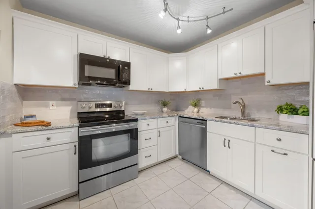 $459,000 | 23 Landing Lane, Unit 23, Brewster, MA 02631