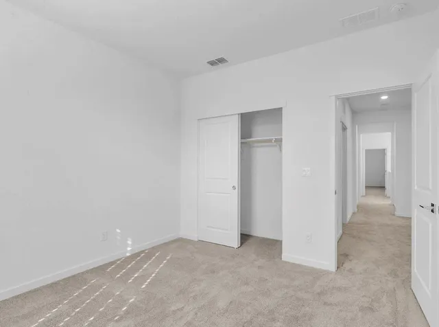 $2,795 | 305 Cinema Street, Sacramento, CA 95823