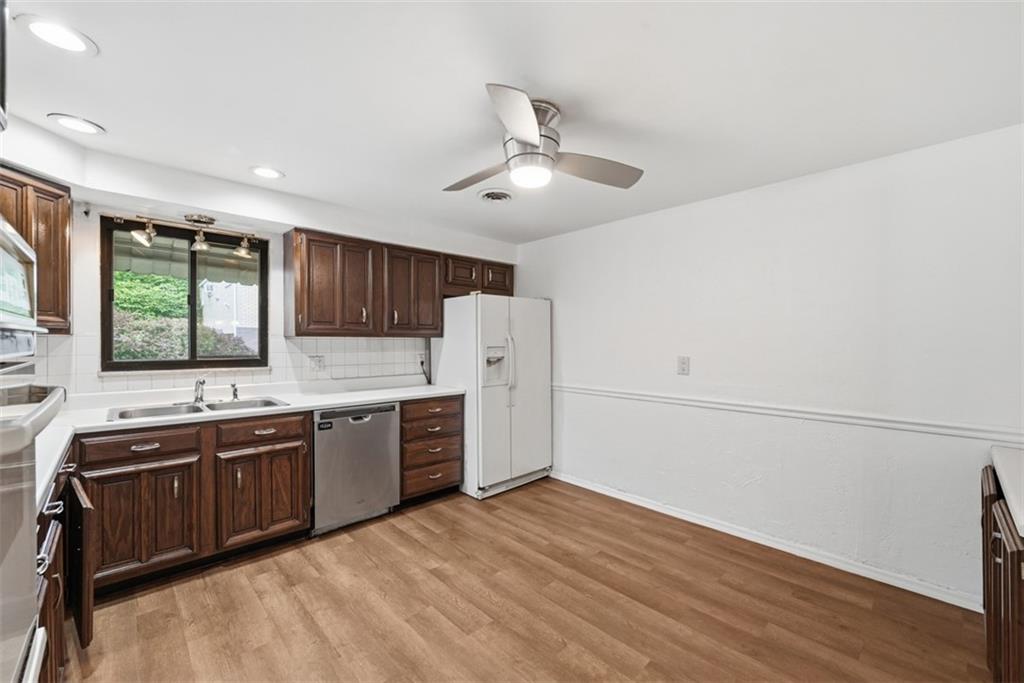 4930 Gardenville Road Pittsburgh, PA 15236 - Photo 14 of 47