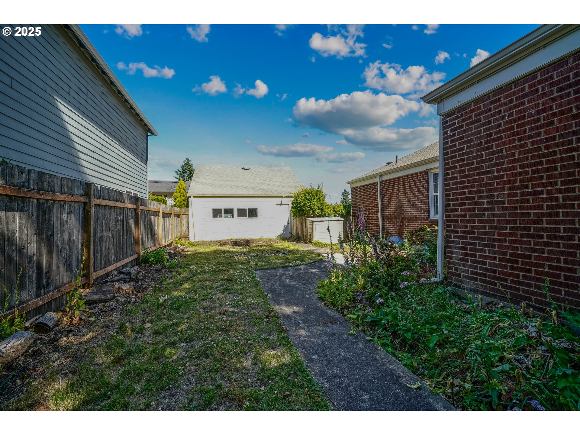 1908 Northeast 72nd Avenue Portland, OR 97213 - Photo 40 of 45