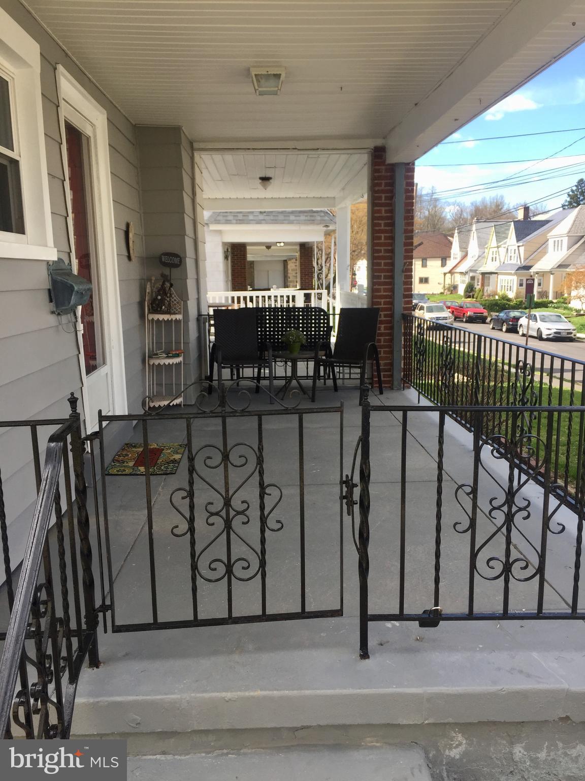 232 Sedgewood Road Springfield, PA 19064 - Photo 4 of 37